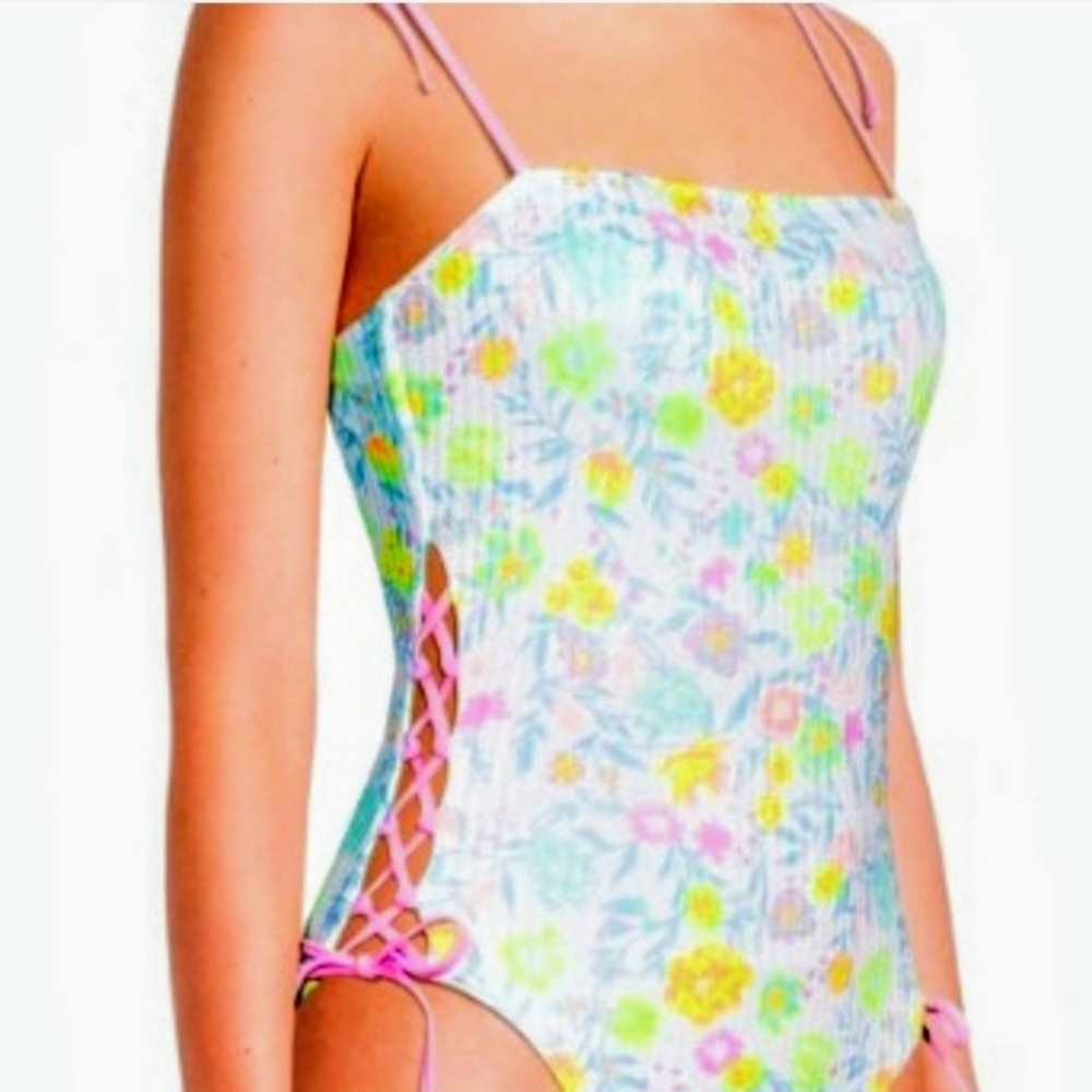 No Boundaries Juniors Tropical Bandeau One Piece NWT - Size 15/17 Juniors